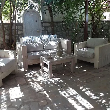 Beautiful Summer House In * Agia Efimia